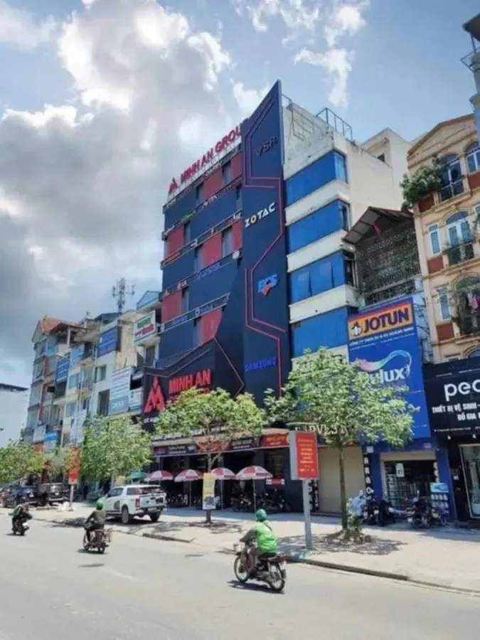 Cần Bán Gấp Tòa Nhà 7 Tầng Mặt Phố Nguyễn Xiển - "Gà Đẻ Trứng Vàng" Với Dòng Tiền Gần 500 Triệu/năm!