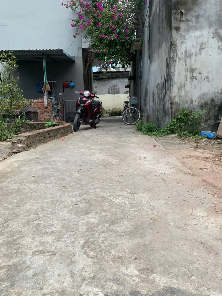 Duy Nhất Còn Xót Lai Ở Đức Thượng .Hoài Đức. Hà Nội.diện Tích 40M Gần Hồ Điều Hòa. Chợ. Trường