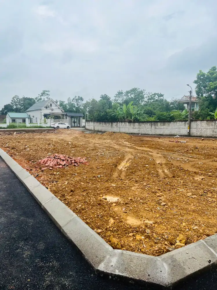 Đất Nền Láng Hòa Lạc Giá 2.58 Tỷ Diện Tích 100M2 Gần Đại Học Quốc Gia – Nguyễn Hùng Bđs - 0989333012