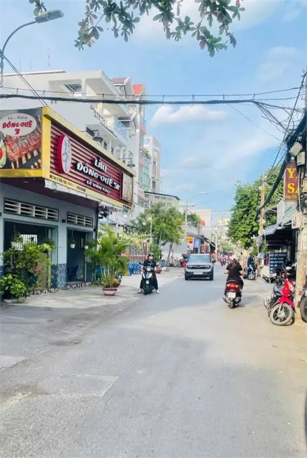 Bán Nhà 3 Tầng, Hẻm Xe Hơi Thống Nhất,  Gần Lottemart Gò Vấp, 100M2, 12 Pn, 9.45 Tỷ Tl