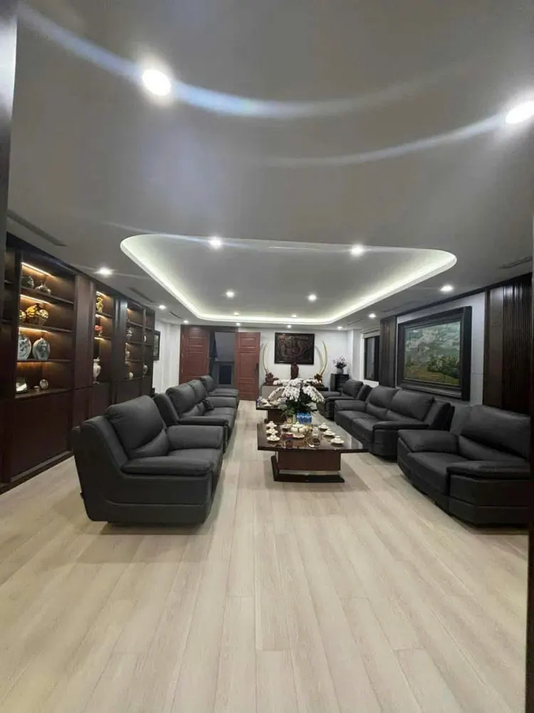 Bán Nhà Mặt Phố Hà Nội - Tòa Vp 9 Nổi 1 Hầm - Vỉa Hè - Dòng Tiền 400Tr/tháng - Sổ Vuông Vắn