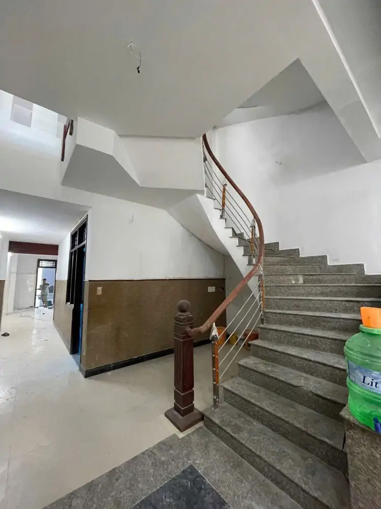 Bán Nhà 4 Tầng Mặt Tiền Lê Văn Hiến – Đối Diện Ubnd Ngũ Hành Sơn, Vị Trí Đắc Địa - ảnh 1