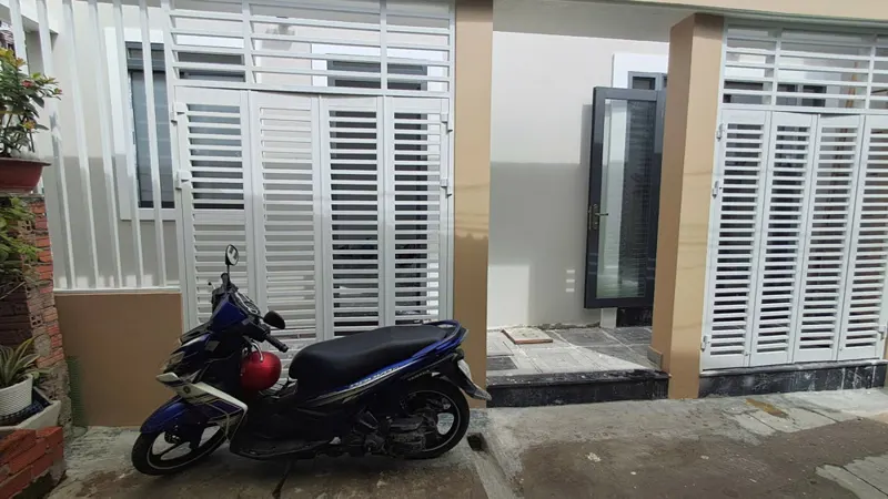 Bán Trệt Lầu Mới Xây Hẻm Ba Gác Đường Dương Văn Cam Phường Linh Tây Thành Phố Thủ Đức