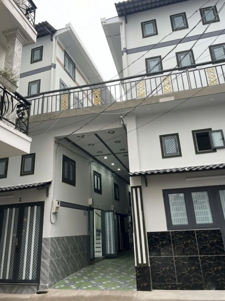 Nhà Vuông 4 Tầng Hxh 16M2 – Nguyễn Ảnh Thủ Quận 12