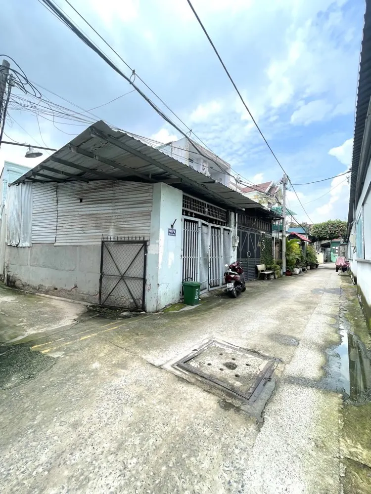 Bán Nhà Hẻm Nguyễn Văn Quá,P Đht Q.12, 147M2, 2Pn, Sh, Hơn 5 Tỷ