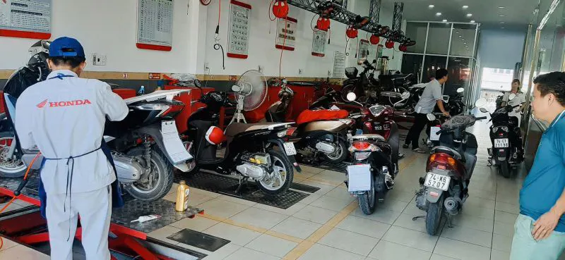 Mặt Phố Hai Bà Trưng - Lô Góc 3 Thoáng - Vỉa Hè - Sổ Vuông