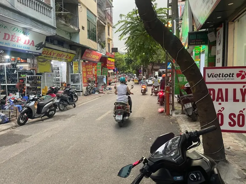  Mp Cầu Giấy - 120M², Mt Khủng 7.9M - Vuông A4 - Lõi 5 Đh Lớn - 69 Tỷ.
