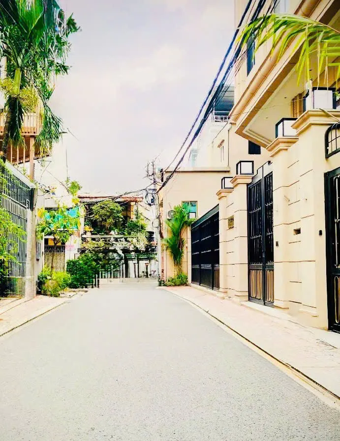 Nhà Bán Gấp - Trung Tâm Vip Quận 10 – Khu Sư Vạn Hạnh Mall – 6 Tầng – 4.8 X 17M