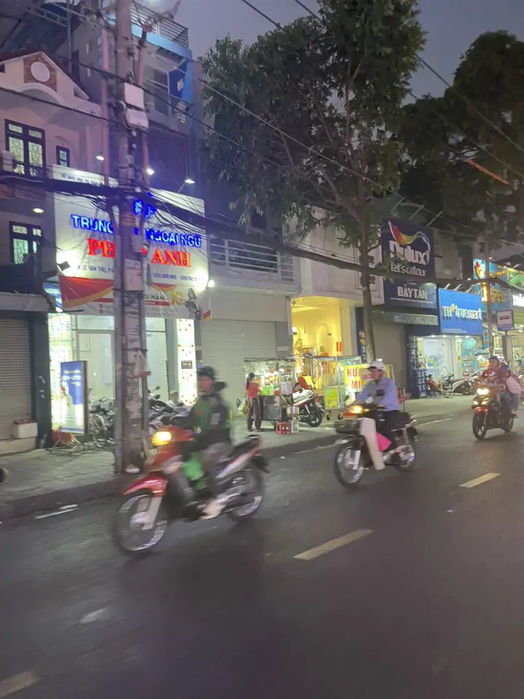 Bán Nhà 3 Tầng Mặt Tiền 9X28m Giá 45,99 Tỷ Đường Lê Văn Thọ