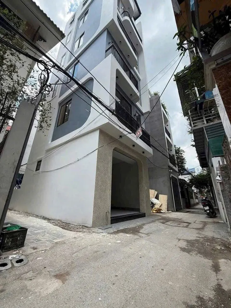 Bán Nhà Mới Lô Góc Ô Tô Đỗ Cửa 30M2 5 Tầng Mặt Tiền 4.2M, 8X Tỷ