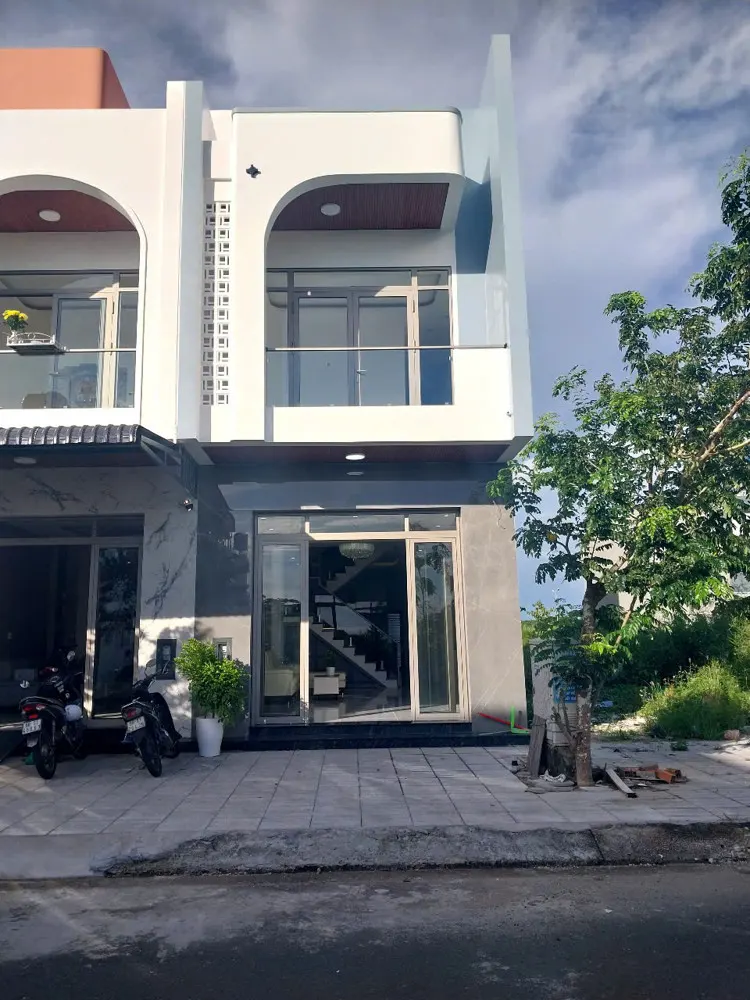 Bán Nhà Lô C4 Đường Số 2 Cạnh Với Đường Tú Xương Kđt Tây Bắc