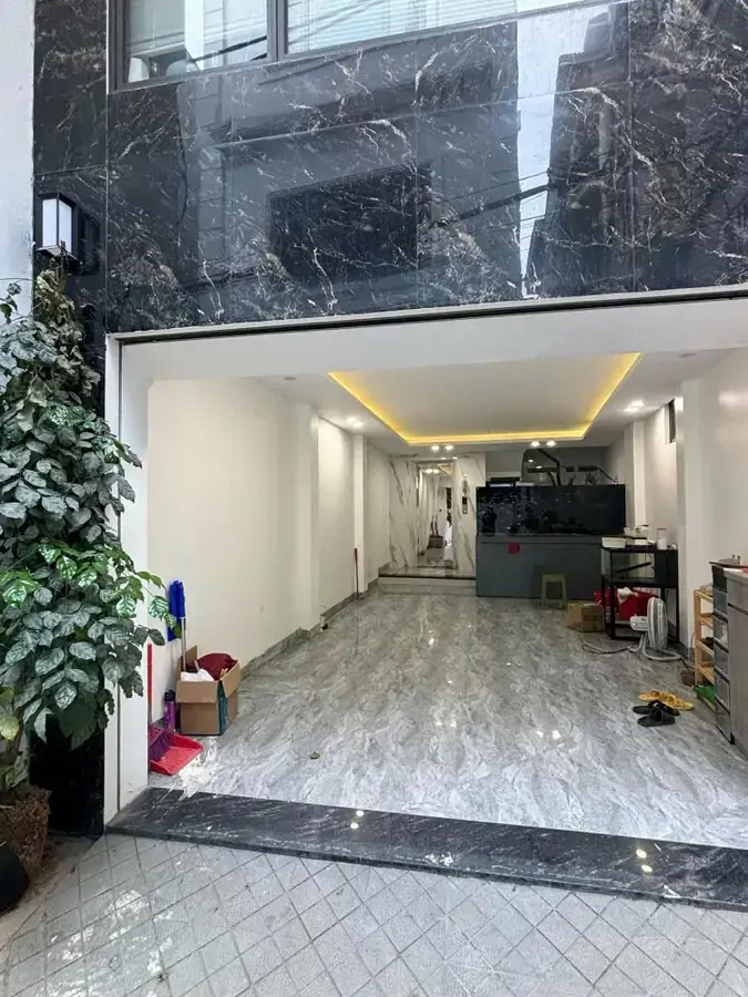 Bán Nhà Mới Full Nội Thất Otoo Đỗ Cửa Phố Trạm 50M2 X 7 Tầng 12.5 Tỷ Long Biên