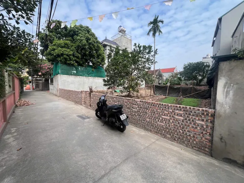 Bán Đất Đức Giang, Long Biên. Ngõ Thông, Ô Tô Tránh. Tiện Ích Ngập Tràn. 42M, 6,X Tỷ ( Có Tl )