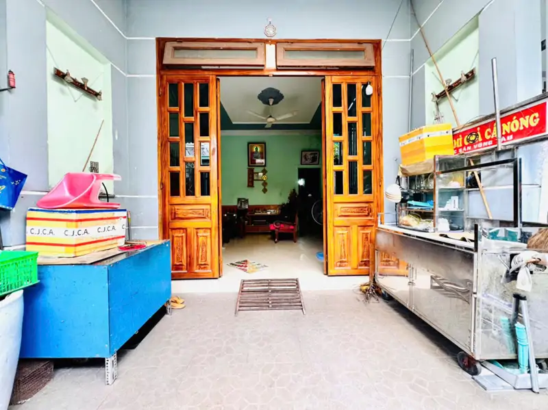 Bán Nhà 2 Tầng Đông Hòa,Shr Đường Xe Hơi,Gần Chợ Đông Hòa,Giá Rẻ - ảnh 1