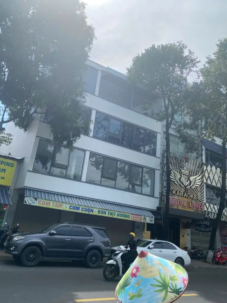 Chủ Nhà Cần Bán Gấp – Nhà Mặt Tiền Đường Hoàng Diệu, Nha Trang  • Diện Tích: 49,2M² (Ngang Hơn - ảnh 1