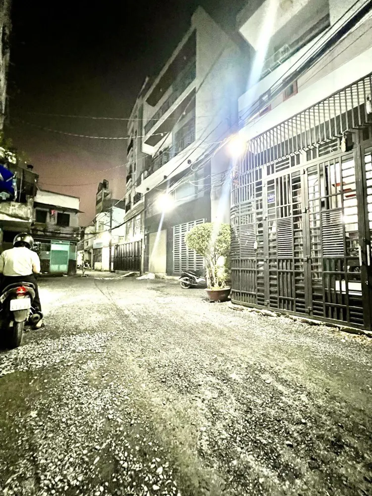 Nhà Đẹp 4 Tầng – 2 Mặt Hẻm Vip Âu Cơ, Tân Bình – Ở Ngay, Thu Nhập 20Tr/tháng!