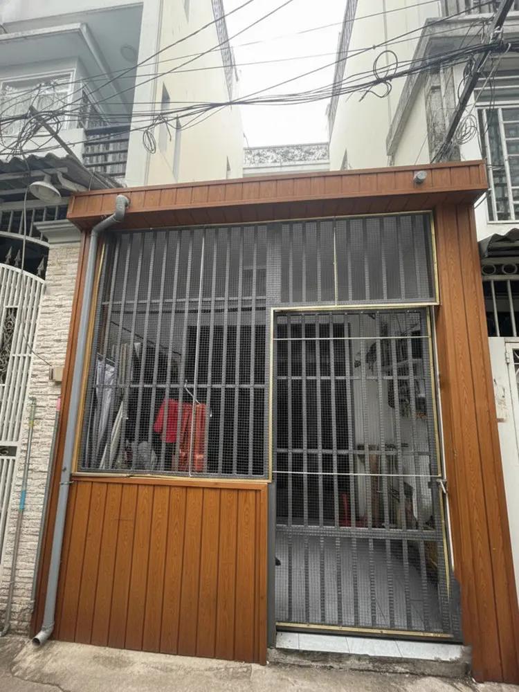 L1553 ⭐ Sát Quang Trung Tân Sơn, Shr, Vuông, 2 Tầng, 3.2X13m, 3.X Tỷ