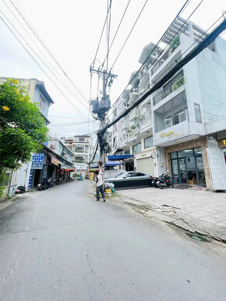 9❌17M, Bán Nhà 4 Tầng, Hẻm 8M, Nguyễn Văn Lượng, P17 Gò Vấp, 12 Tỷ Nhỉnh