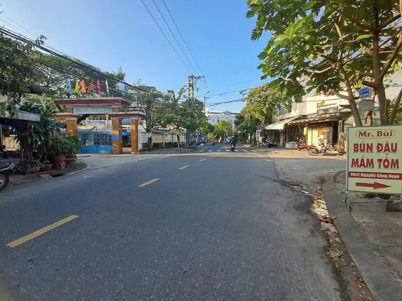  Vài Bước Ra Mặt Tiền Lớn- Đường 6M -Nguyễn Công  Hoan