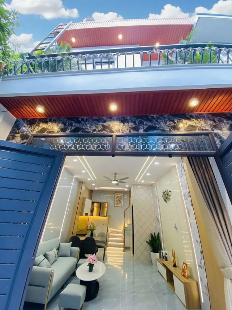 L1583 ⭐ Sát Ubnd Phường Gò Vấp, Shr, Vuông, 3 Tầng, 4X8m, 4.X Tỷ