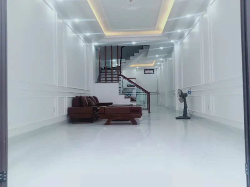 Bán Nhà 4 Tầng Độc Lập - Ô Tô Đỗ Cửa - Trung Tâm Đà Nẵng, Ngô Quyền, Hải Phòng. Dt 60M2 Hướng Nam