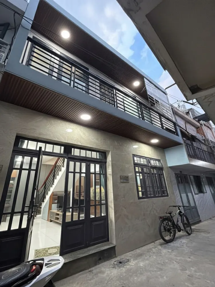 L1651 ⭐ Sát Ngã 6 Gò Vấp, Shr, 2 Tầng, 5.7X5m, 4.X Tỷ X Nhỏ