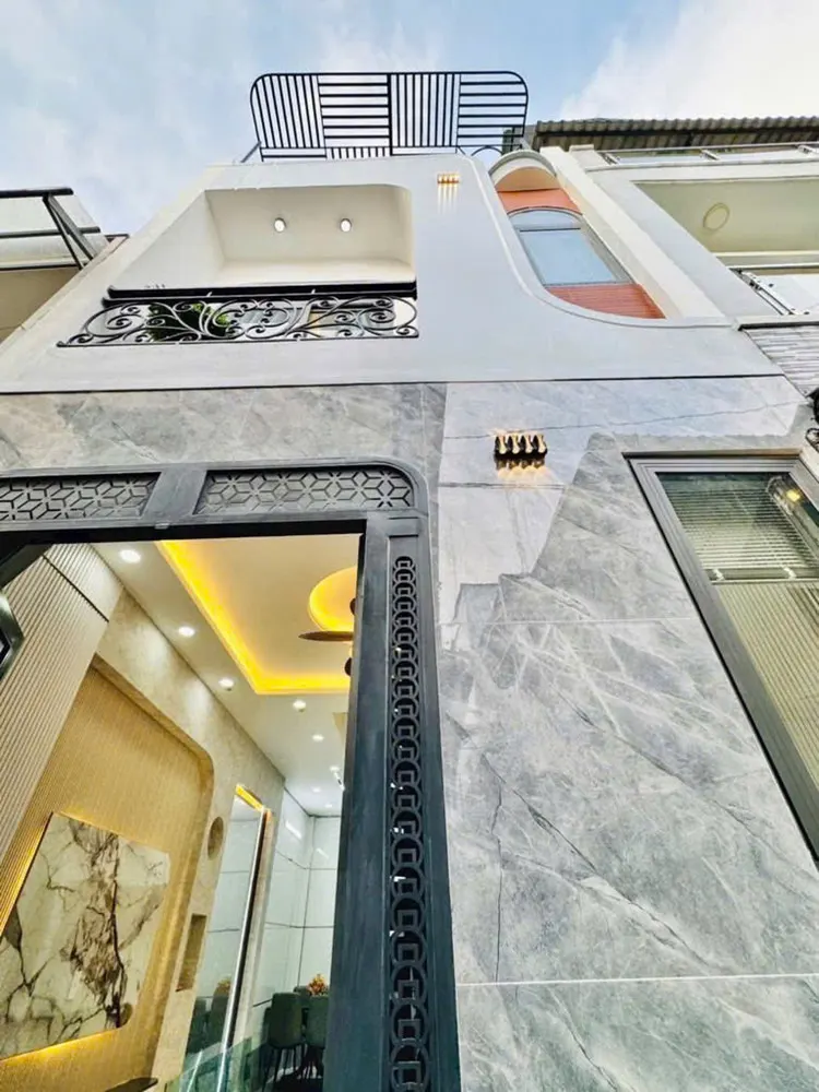 L1671 ⭐ Sát Chợ Cầu Gv, Shr, Vuông, 3 Tầng, 4X9m, 5.X Tỷ