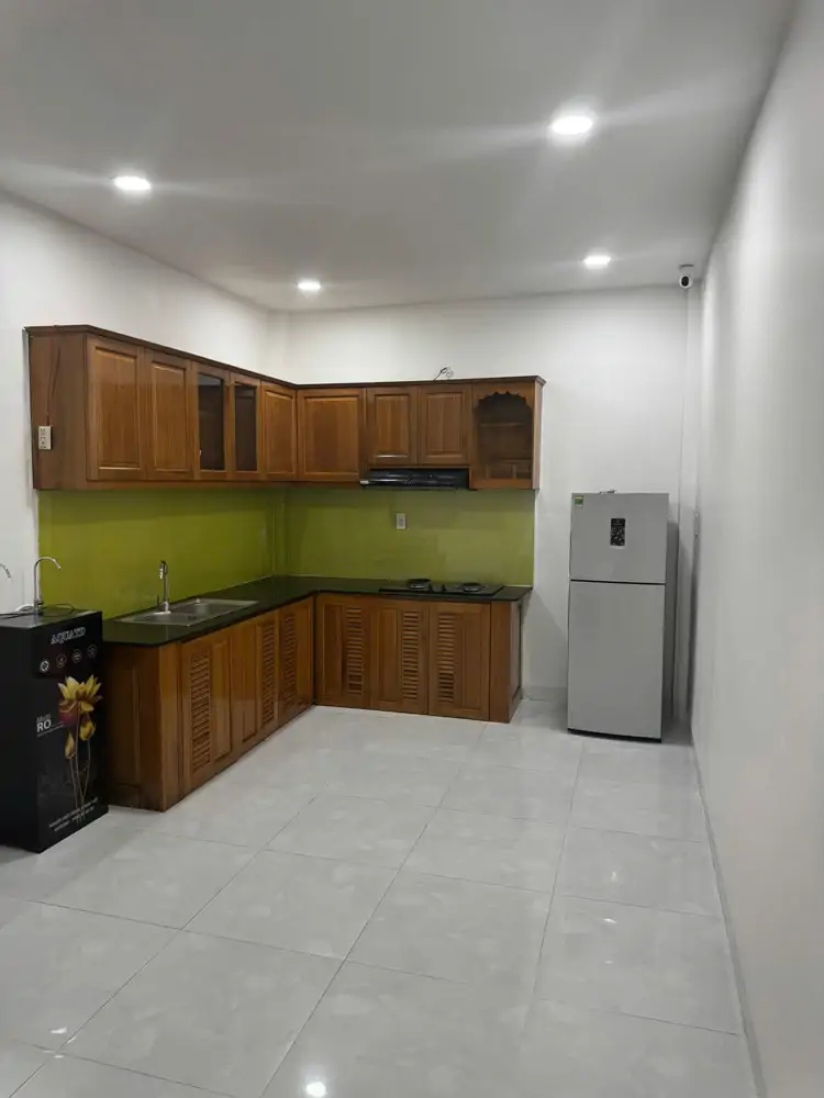 Bán Nhà 2 Tầng Mới Gần Biển Ở Chỉ Hơn 3Ty - ảnh 1
