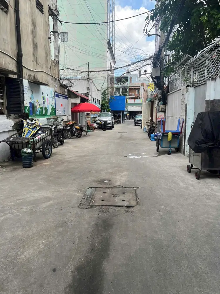Bán Nhà 72/19 Huỳnh Văn Bánh P 15 Phú Nhuận Giá : 2,6 Tỉ Có Thương Lượng - ảnh 1