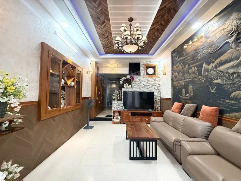 Nhà Quang Trung - Gò Vấp, Hẻm Xe Hơi, Nhà 5 Tầng, 61/65M², Ngang 4M – Giá 9.5 Tỷ