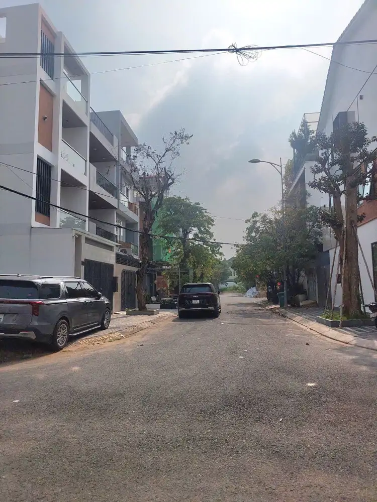 Gấp Bán Lô Đất Biệt Thự Khu Dân Cư Thạnh Mỹ Lợi,Q2 ( 8 18 )