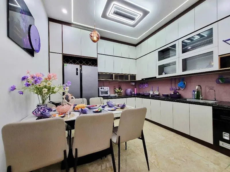 Bán Nhà Gia Quất Long Biên,Oto Đỗ Cửa,Kinh Doanh,Dân Xây,Nở Hậu,42M