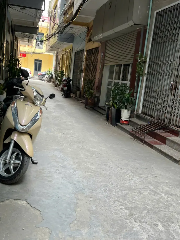 Nhà Đẹp Nguyễn Trãi, Thanh Xuan, Hà Nội 42 M2, 5 Tầng, 8,6 Tỷ