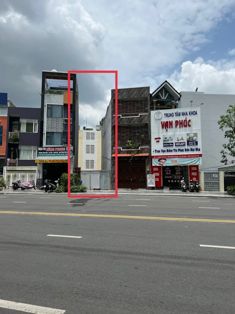 Bán Lô Đất Tặng Nhà Trệt Lầu Mặt Tiền Đinh Thị Thi - Hiệp Bình Phước - Thành Phố Thủ Đức