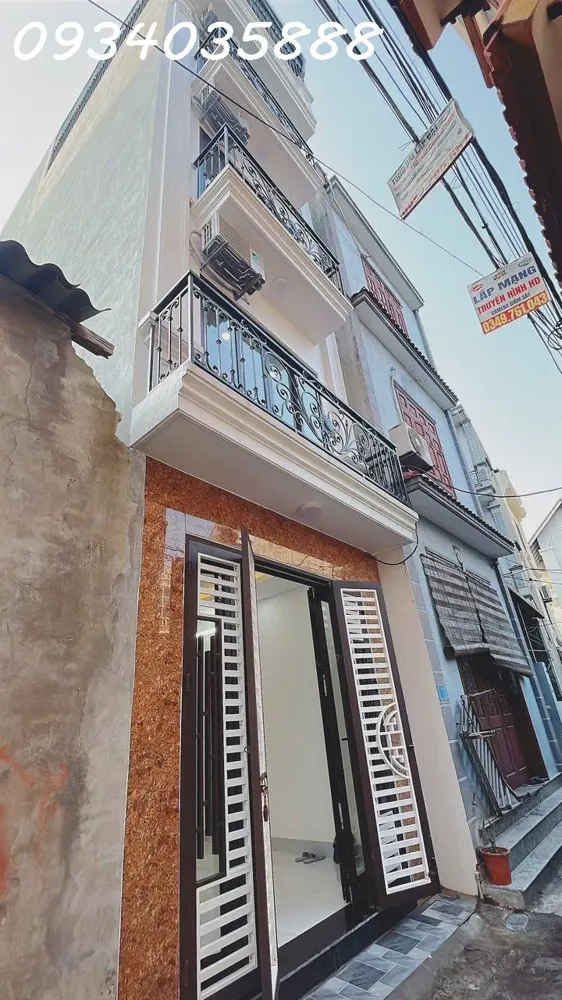 Bán Nhà Phúc Lợi 30M² – 5 Tầng – Nhà Mới – Long Biên