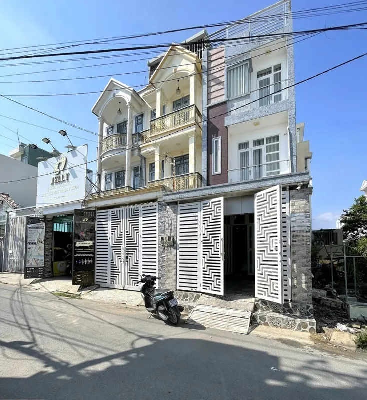 Bán Nhà Hẻm Xe Hơi 7M Đường Quốc Lộ 13 64M2 4 Tầng Đúc Btct Ngay Khu Hồng Long Nhỉnh 7 Tỷ