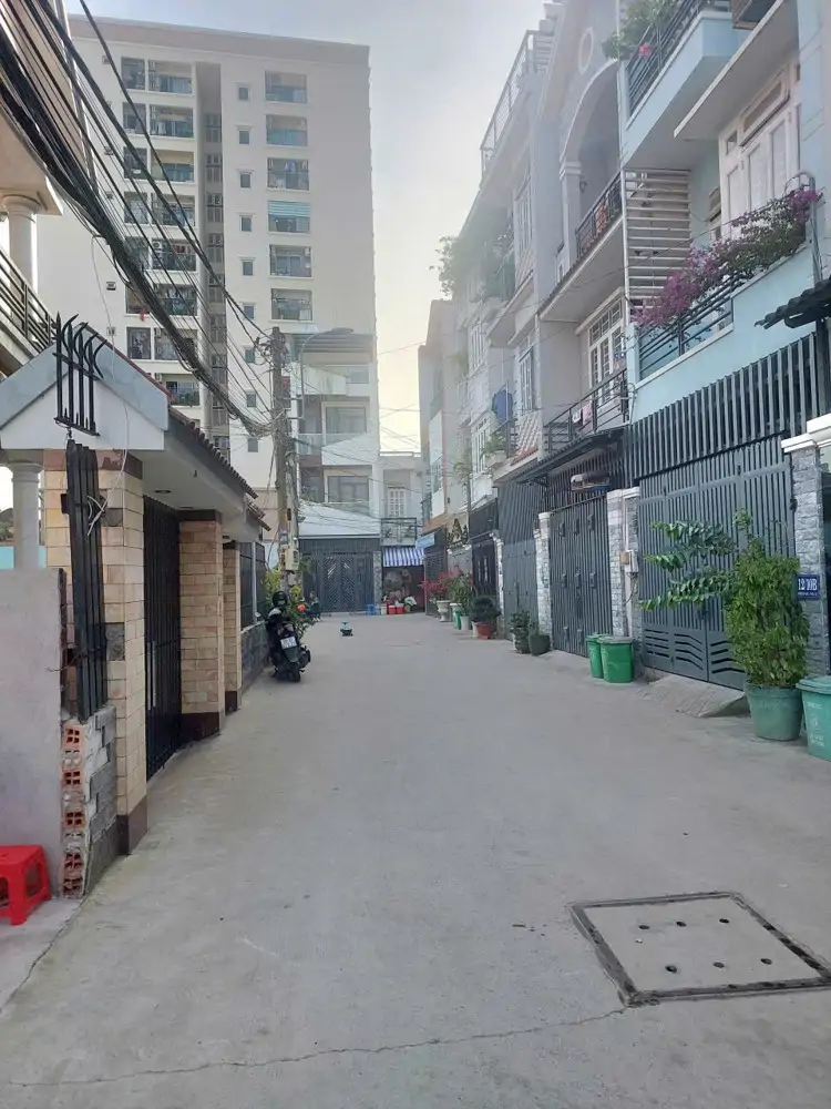 Trung Tâm Quận 9 Lô Đất Siêu Đẹp Liền Kề Đường 339 Đỗ Xuân Họp,Phước Long Nhỉnh 8Ty