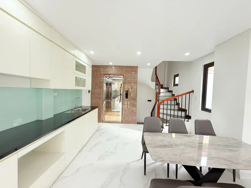 Nhà Mới 6 Tầng- Thang Máy Lô Góc  Vũ Xuân Thiều 53M2 X 6 Tầng X 9 Tỷ Long Biên Hà Nội
