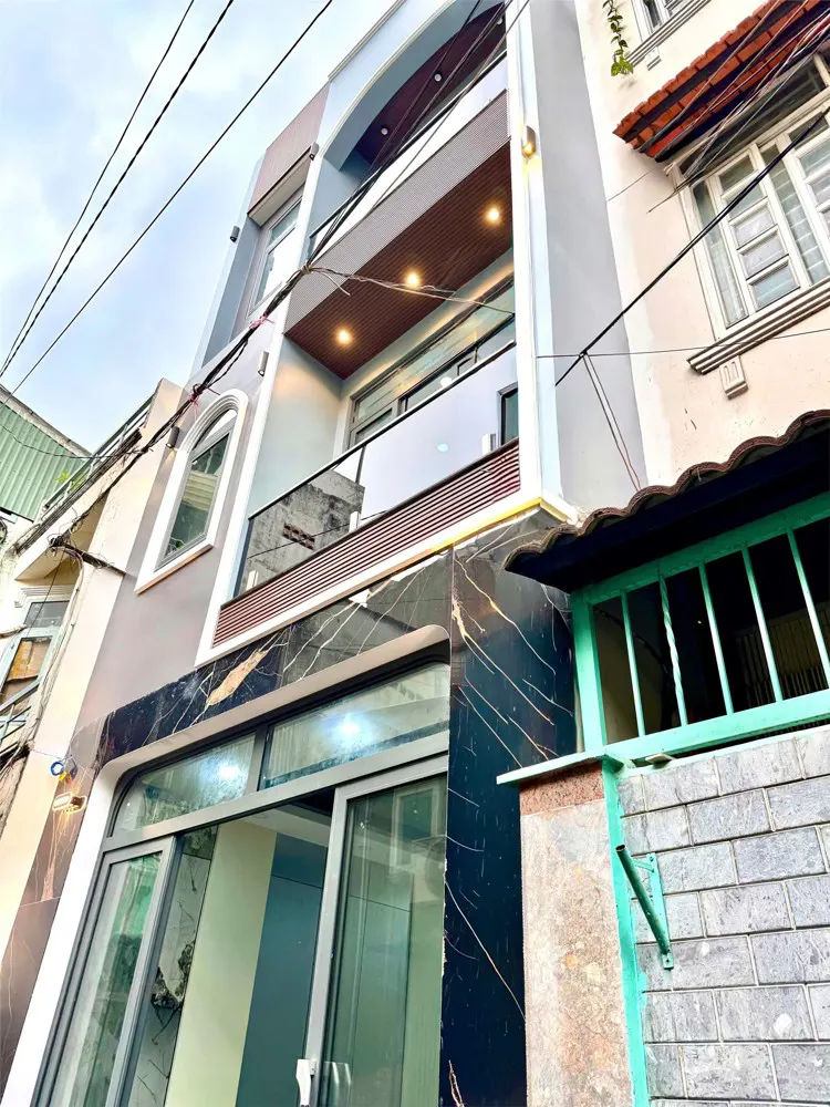60M2, Bán Gấp Nhà 3 Tầng, 4Pn, Hxh, Phạm Văn Đồng, P1 Gò Vấp, 9 Tỷ 39 Tl