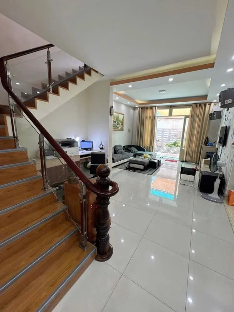K1826 ✨ Nhà Lê Lai Gò Vấp, Shr, Vuông, Hxh, 8.6X12m, 11.X Tỷ X Nhỏ