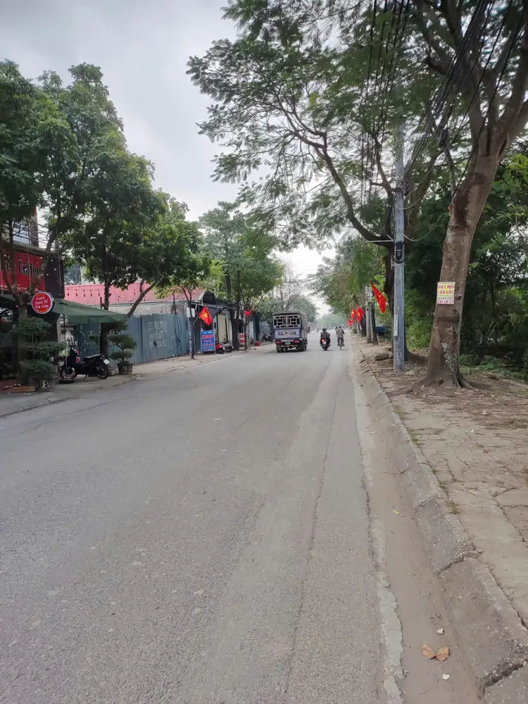 Bán Đất Tặng Nhà Cấp 4- Tại Ngọc Hồi- 30M Ra Ô Tô Tránh - Khu Vực Ở Sướng - Tương Lai Rạng - ảnh 1