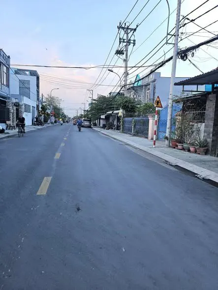 Bán Nhà Mặt Tiền 8,4X68m Giá 20 Tỷ Đường Bùi Thị Lùng