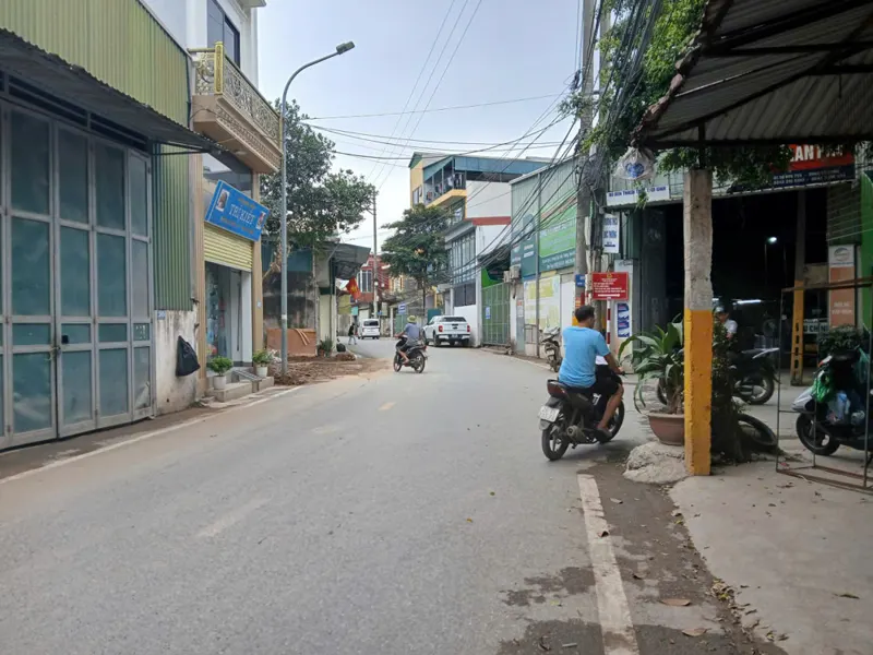 Rẻ Nhất Đức Thượng - Hoài Đức- Hà Nội.96m Ngay Cổng Trường Học Cấp 2 .Mặt Bằng Kinh Doanh .Giá