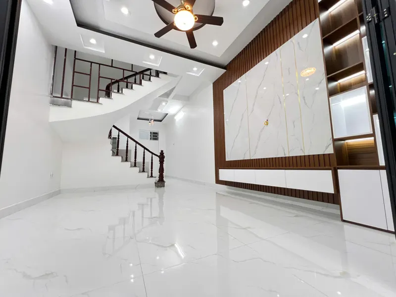 Bán Nhà 3 Tầng Đẹp Ngõ 44 Lê Lai, Gần Công Viên Máy Tơ, Trung Tâm Ngô Quyền – Hải Phòng