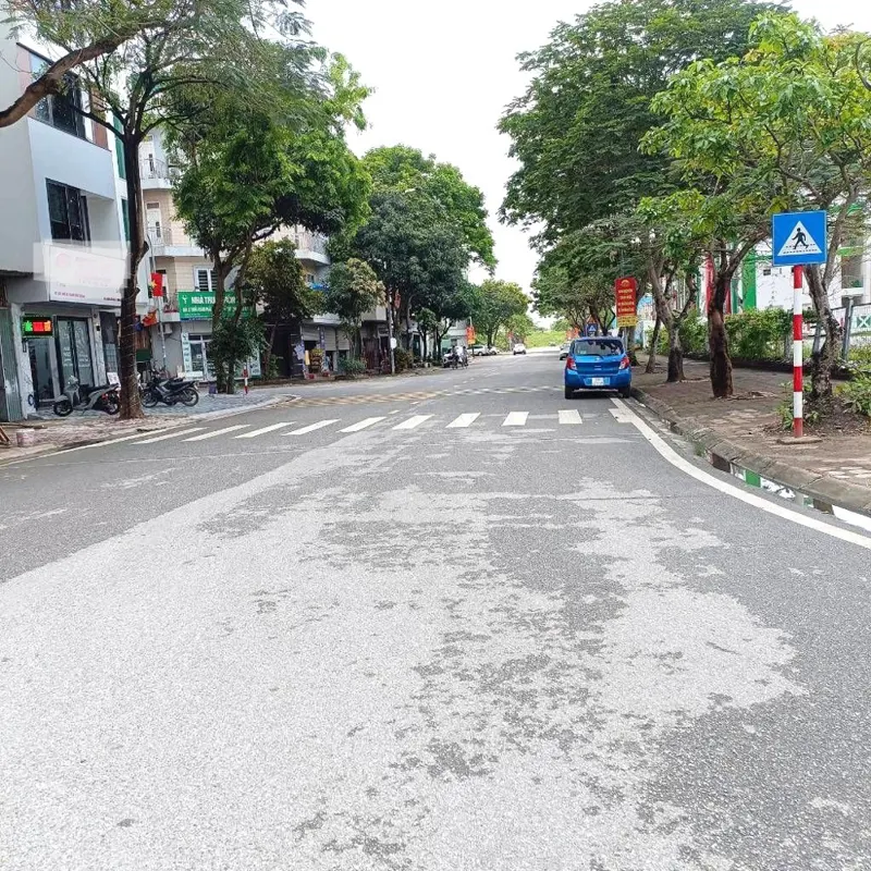 Nhà Tđc Việt Hưng - 6 Tầng Thang Máy - View Thoáng Vĩnh Viễn 75M2- 2X Tỷ [0372311369]