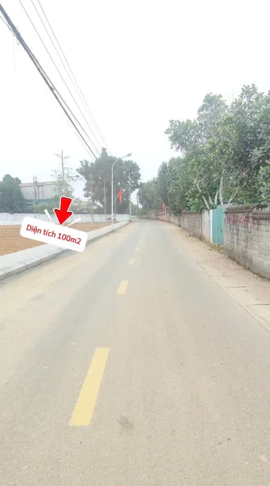 Chủ Chuyển Vào Nam - Bán Gấp Lô Đất Sát Trục Chính - Giá Đầu Tư Cực Tốt