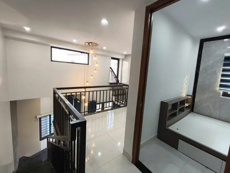 ► Góc K Trưng Nữ Vương, Sân Siêu Rộng, ~50M2, 2 Tầng Mới, 3Pn, Full Nội Thất, 3.9X Tỷ - ảnh 1