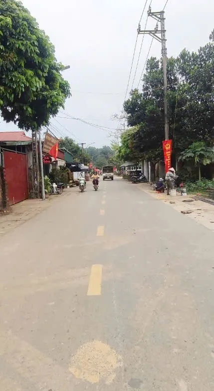 Bán Lỗ Lô Đất Diện Tích 205M2 Đối Diện Khu Đấu Giá Cạnh Quốc Lộ 21 Giá Rẻ Hơn Thị Trường 20Tr/m2