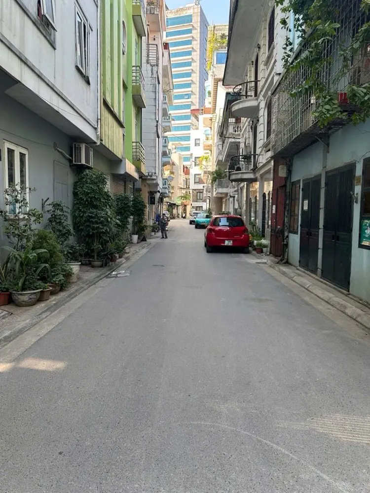 Bán Nhà Ngõ 548 Nguyễn Văn Cừ 34M X 3T Ngõ Oto Thông, 1 Nhà Ra Oto Tránh, 10T Còn Tl
