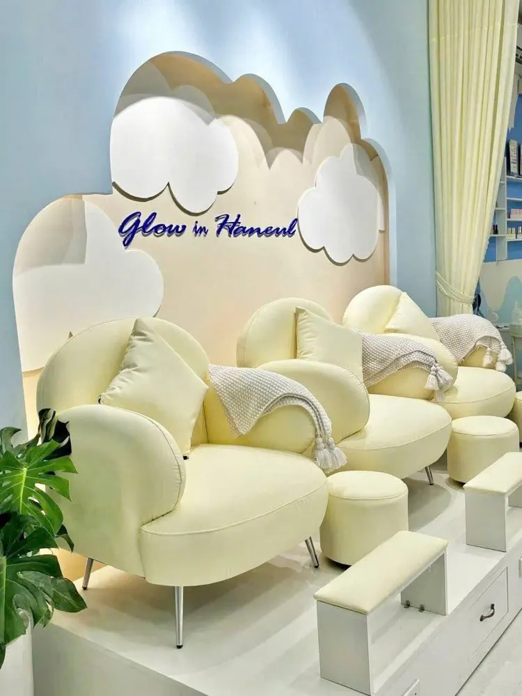 Sang Nhượng Tiệm Nail – Mi – Gội Đầu Dưỡng Sinh - Mặt Tiền Bàu Cát 8 – Tân Bình